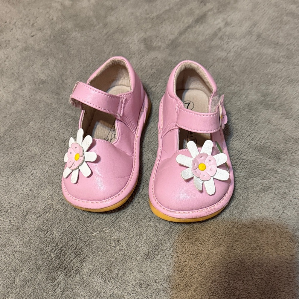 Charming Pink Baby Walker Shoes with Floral Accent